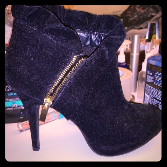 Booties - Picture 3 of 5